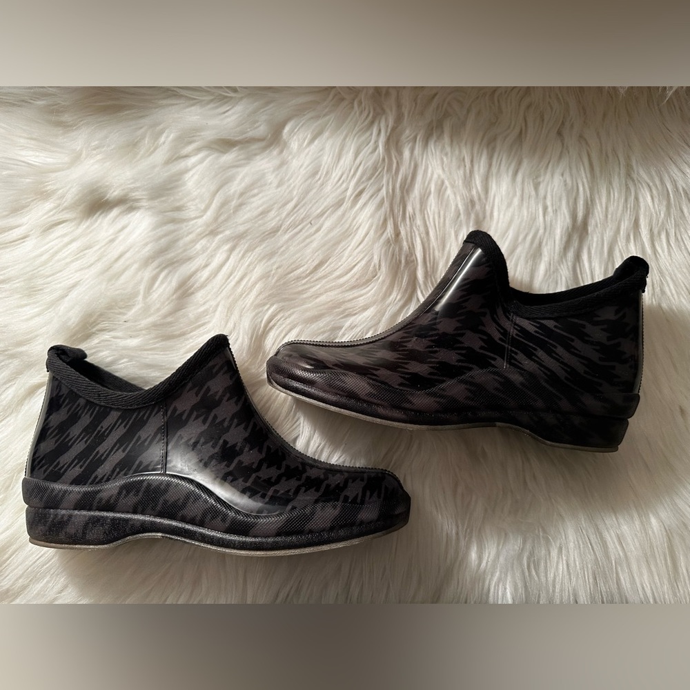 Capelli Houndstooth Print Waterproof Rain Slip On Shoes Heavy Tread